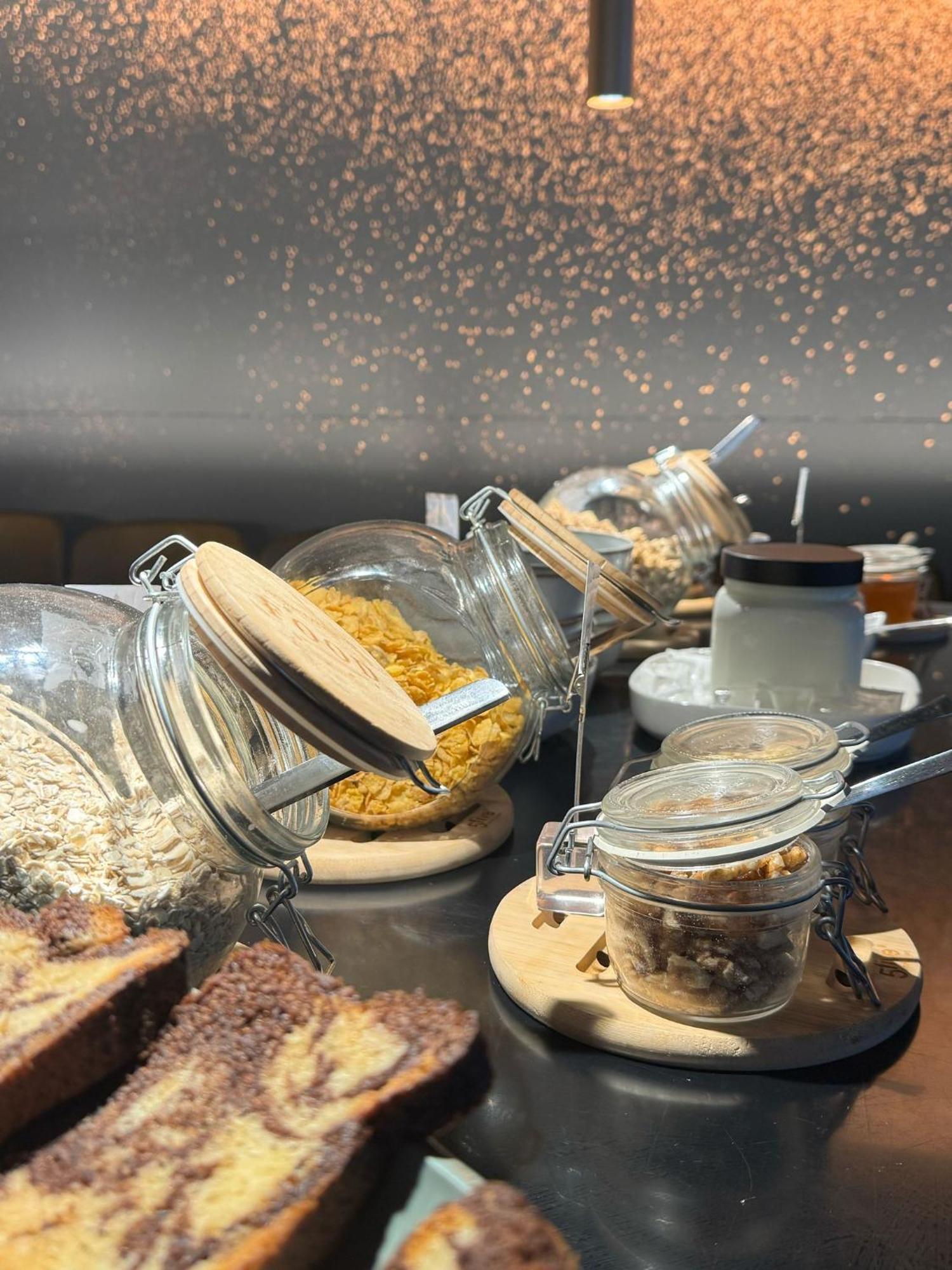 Golden Lisbon Hotel ภายนอก รูปภาพ